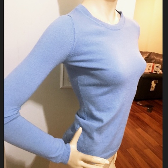 Banana Republic Wool Baby Blue Crew Neck Sweater - Picture 2 of 8